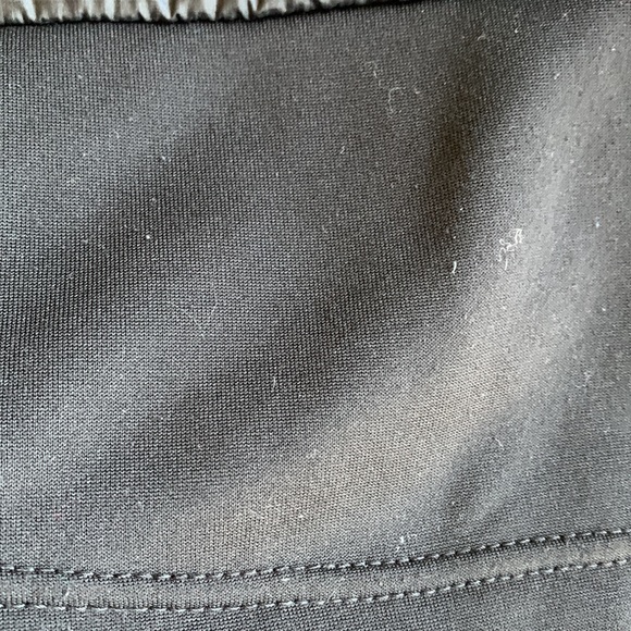 Men's Mountain Hardwear Jacket Size M - Picture 13 of 16